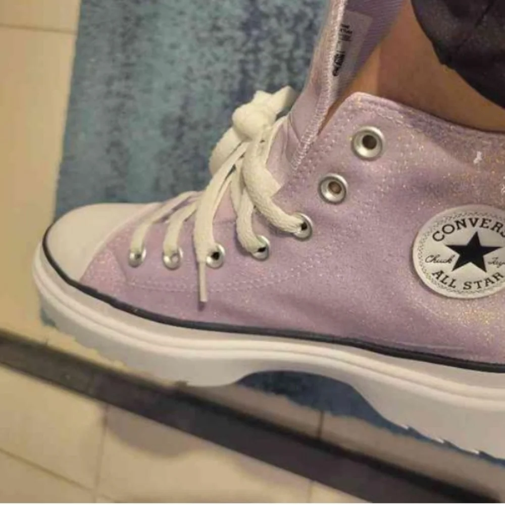 Converse super chunky